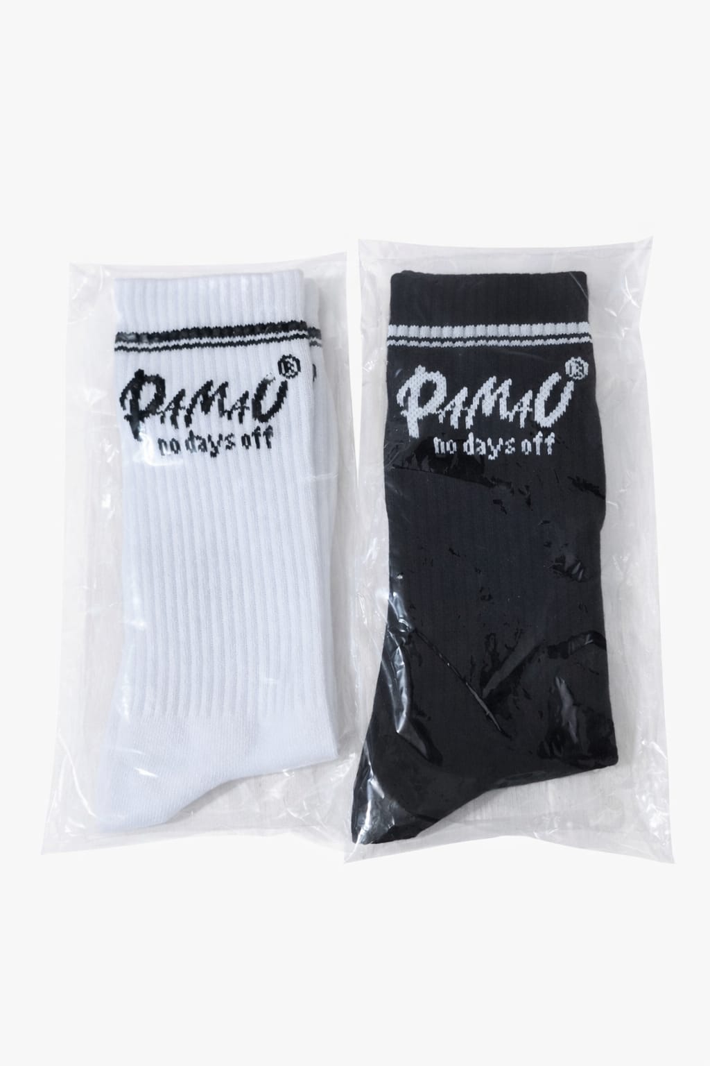 Chaussettes blanche et noir – Image 4